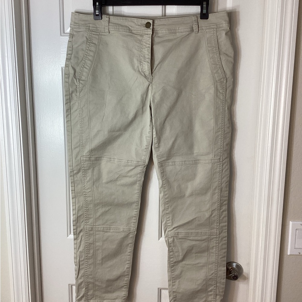 Chico's Tan Cargo Ankle Pants Sz 3
